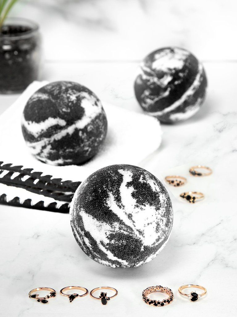 Full Glam Beauty & Make Up Gift Set - Aries