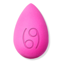 Load image into Gallery viewer, Zodiac Make Up Sponge - Cancer
