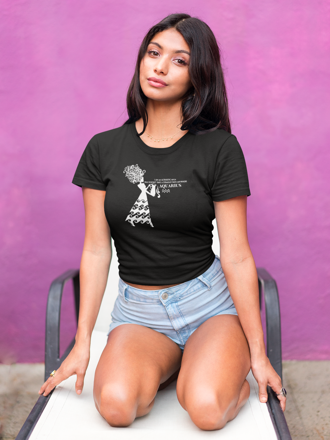 Crop Tee - Aquarius