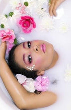 Load image into Gallery viewer, Bath Bomb Set - New Moon

